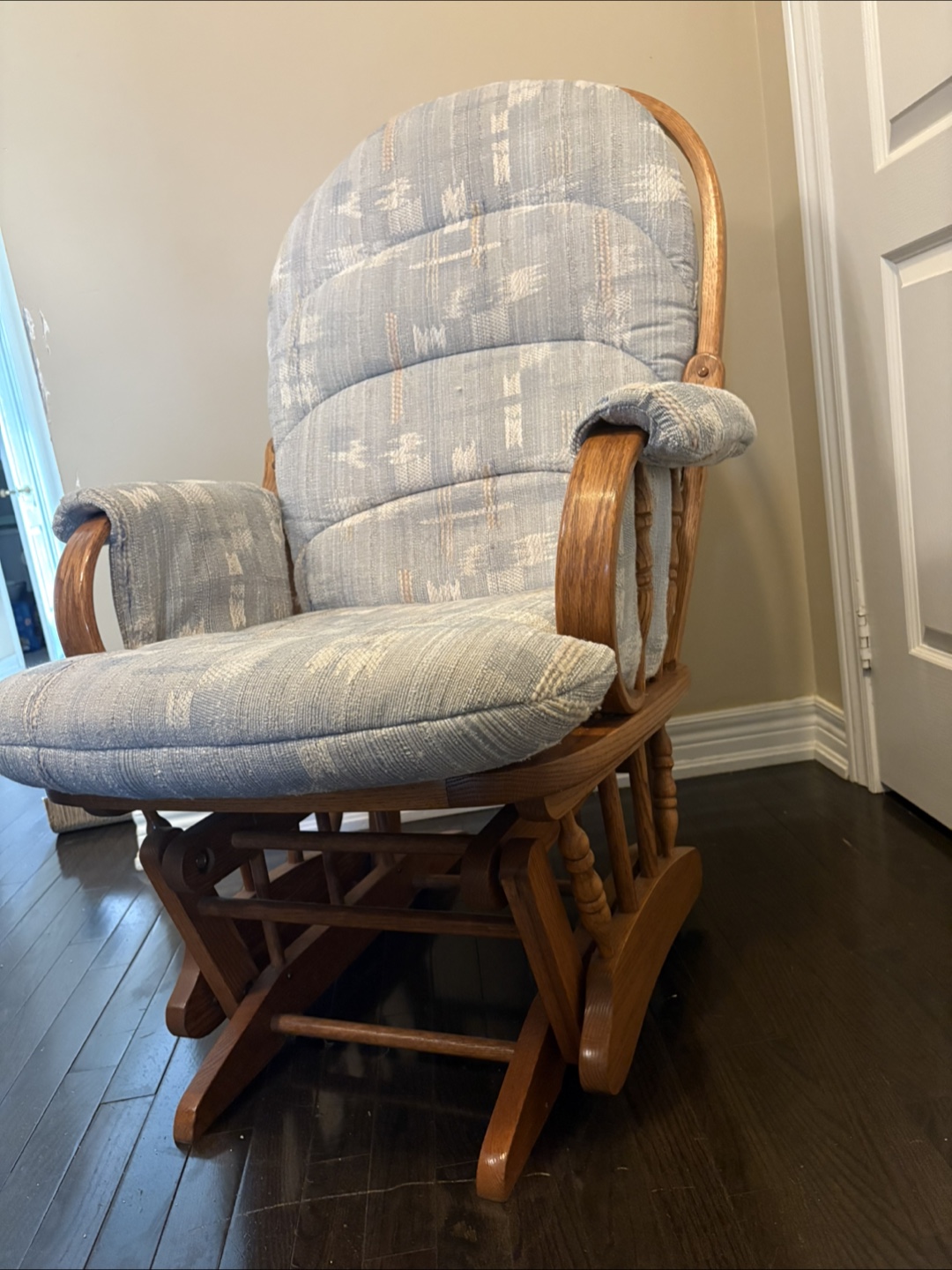 Glider Chair and Ottoman - photo 2