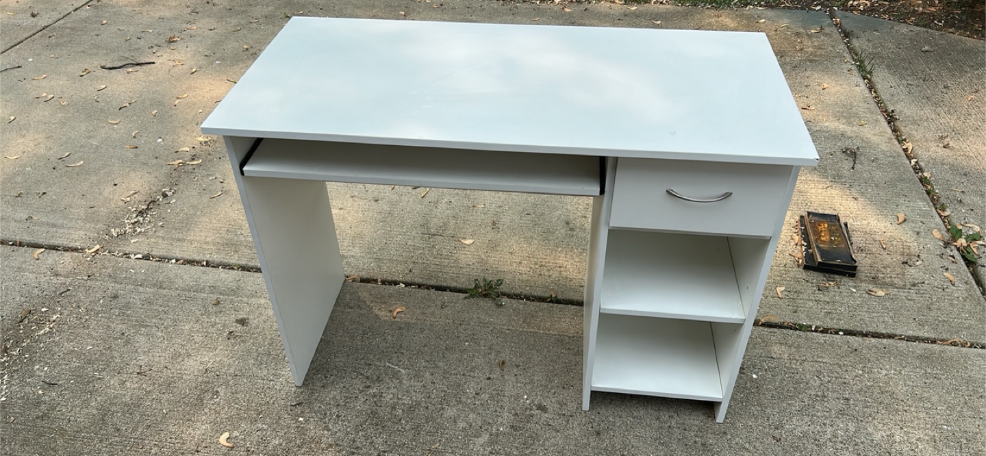 White Computer Desk with Keyboard Tray