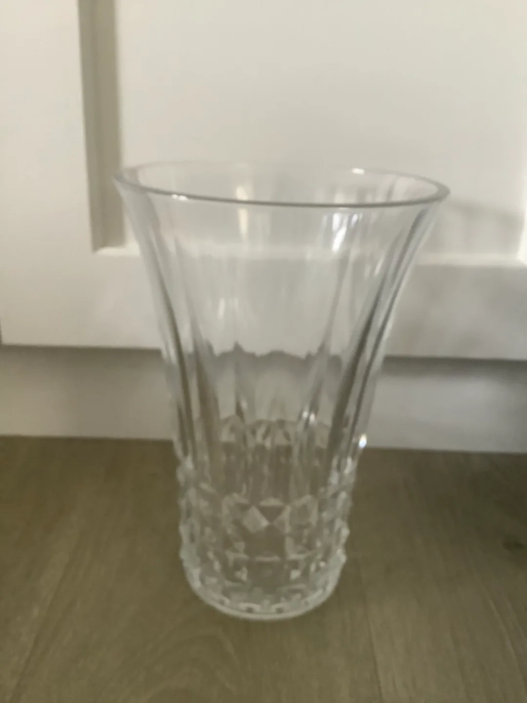 Clear glass vase thumbnail