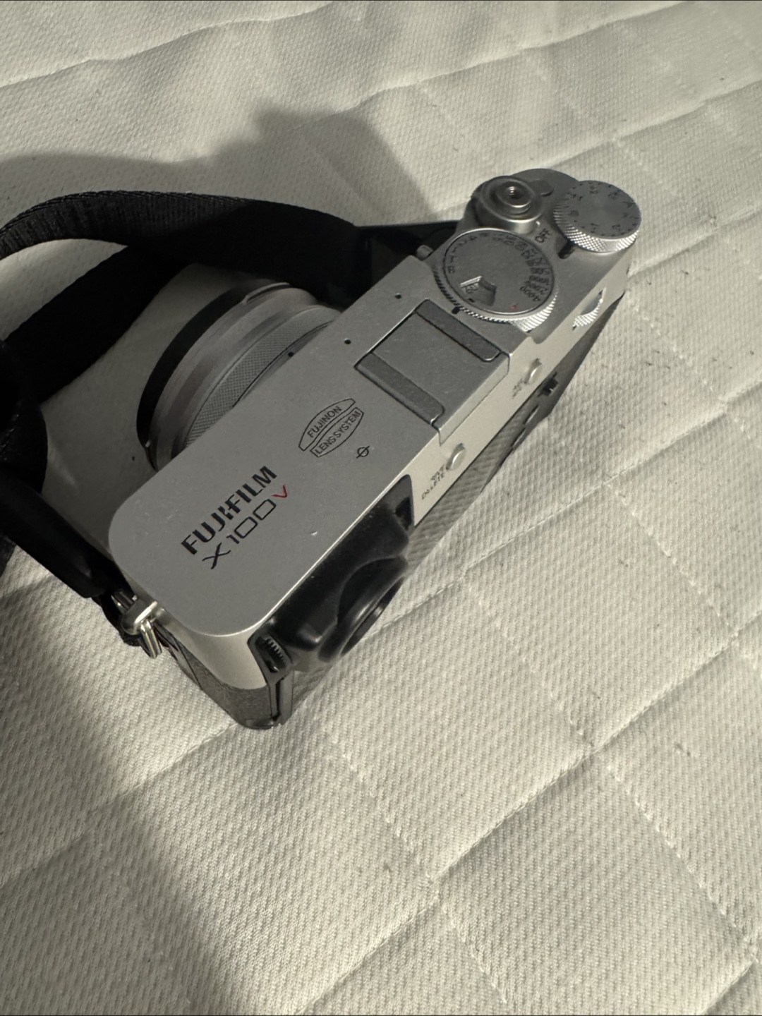 Fujifilm X100V Camera - photo 2