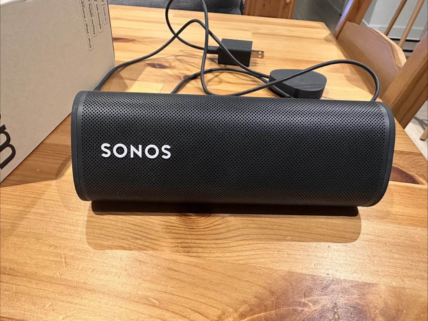 Sonos Roam Portable Speaker & Wireless Charger - photo 3