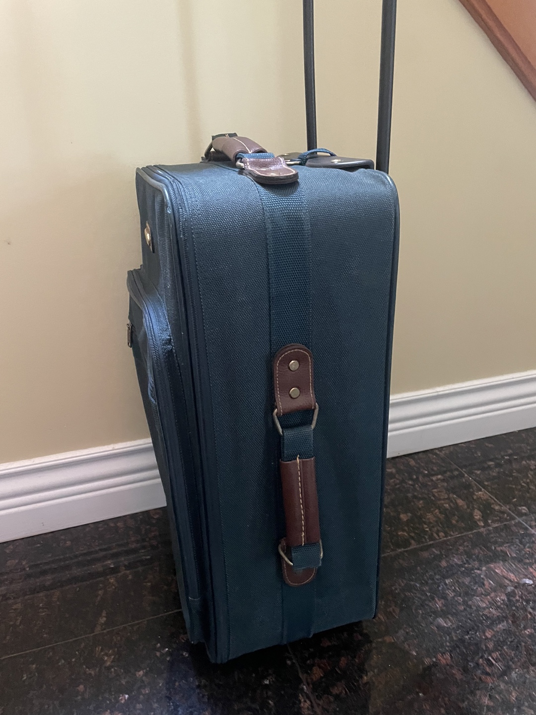 Jaguar Rolling Suitcase - photo 4