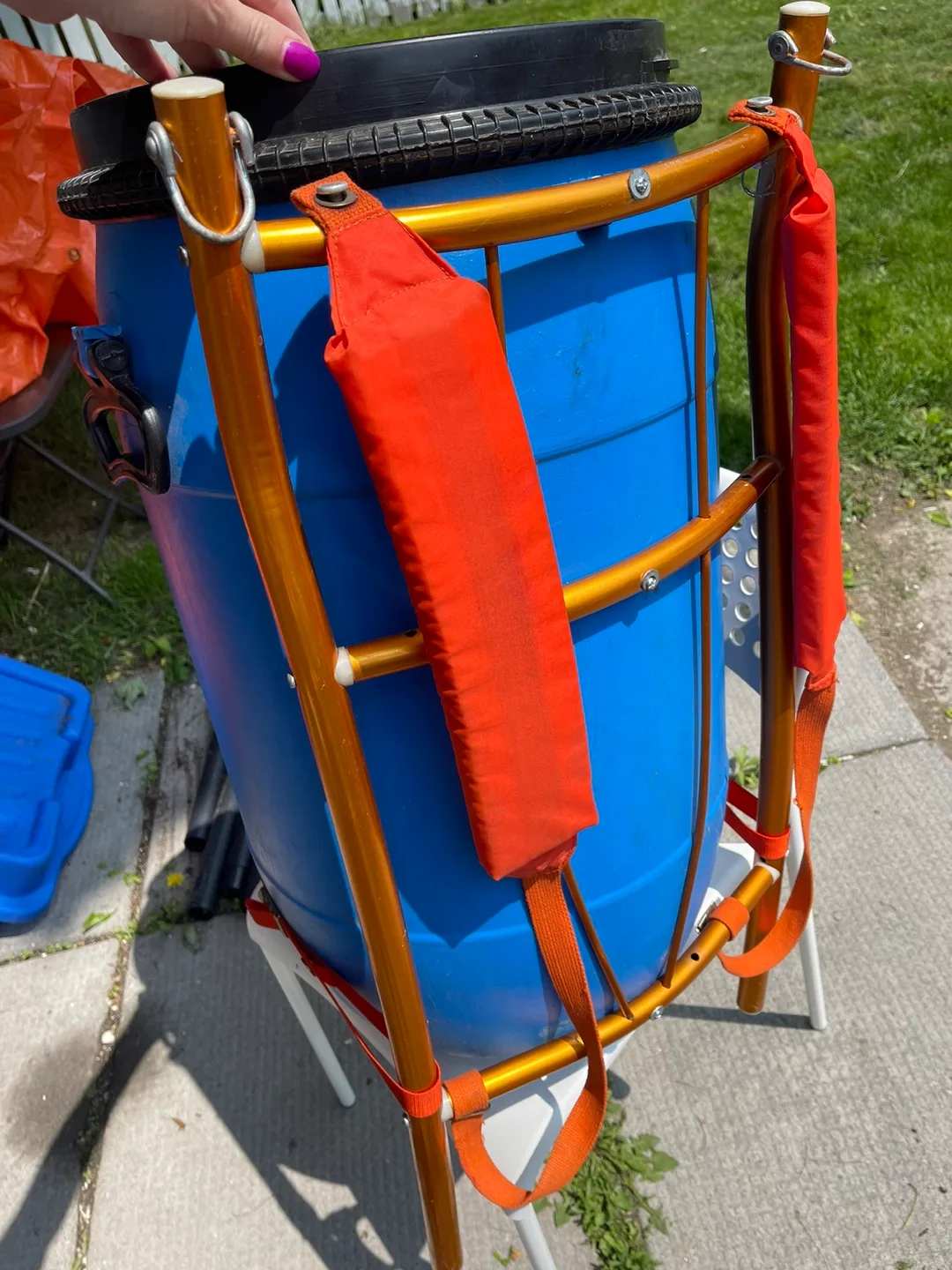 Blue Expedition Barrel With Frame x2 image indicator(3)