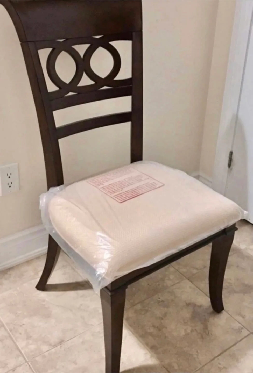 Dining Table and 8 Chairs - NEW image indicator(2)