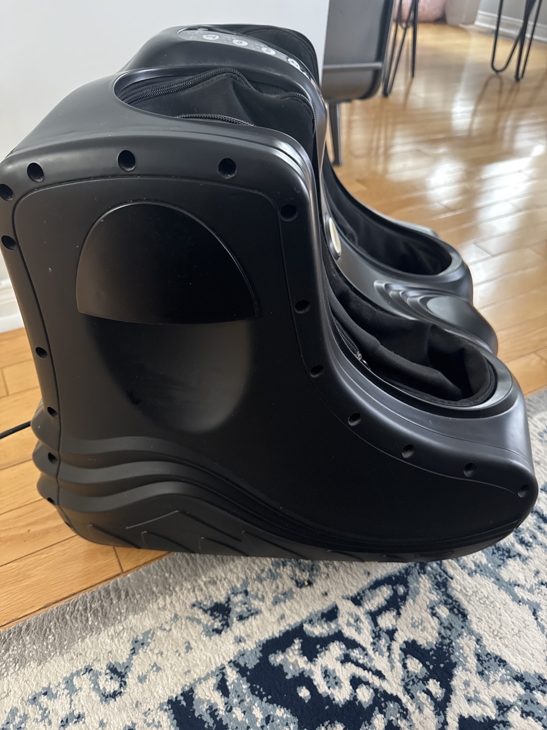 London Sunshine Foot and Leg Massager - photo 3