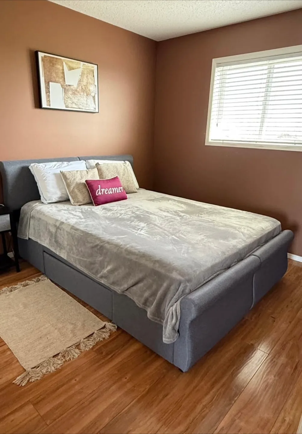 Queen Bed Set: Beautyrest Unity Granite Mattress thumbnail