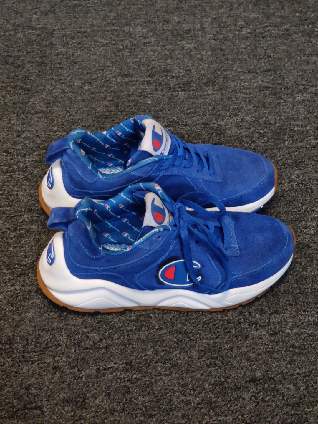 Champion Sneakers