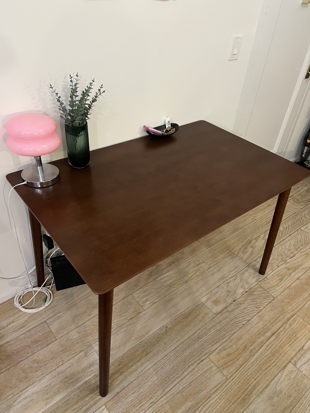 3-Piece Dining Set: Modern Wooden Table and Three Chairs - photo 5