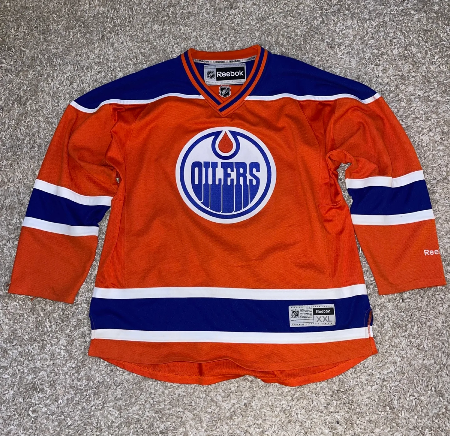 Oilers Hockey Jersey thumbnail