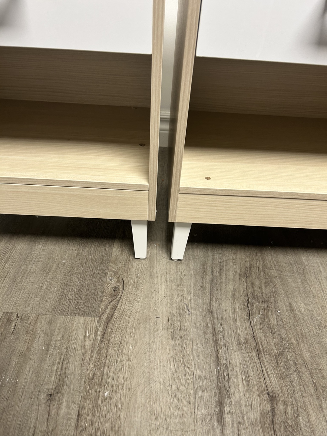Set of two modern nightstands - photo 4