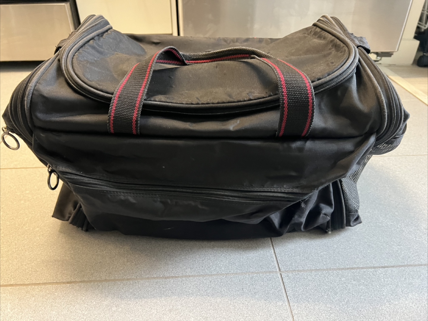 Samsonite Black Travel Duffel Bag - photo 2