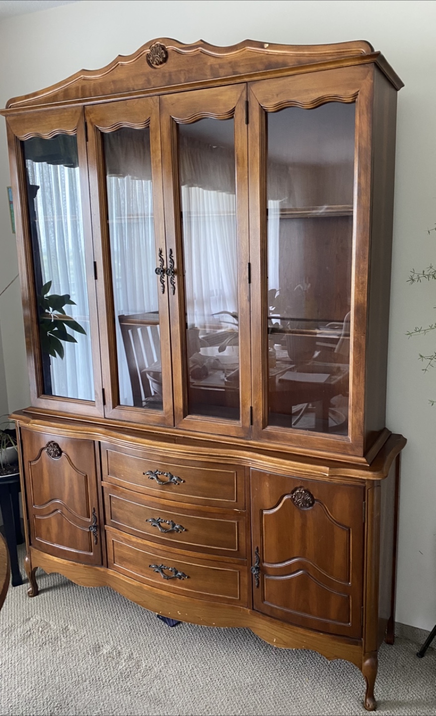 Wooden Buffet and Hutch with Glass Doors