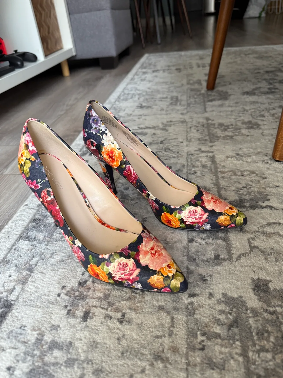 Nine West Floral Heels - 9.5 M thumbnail