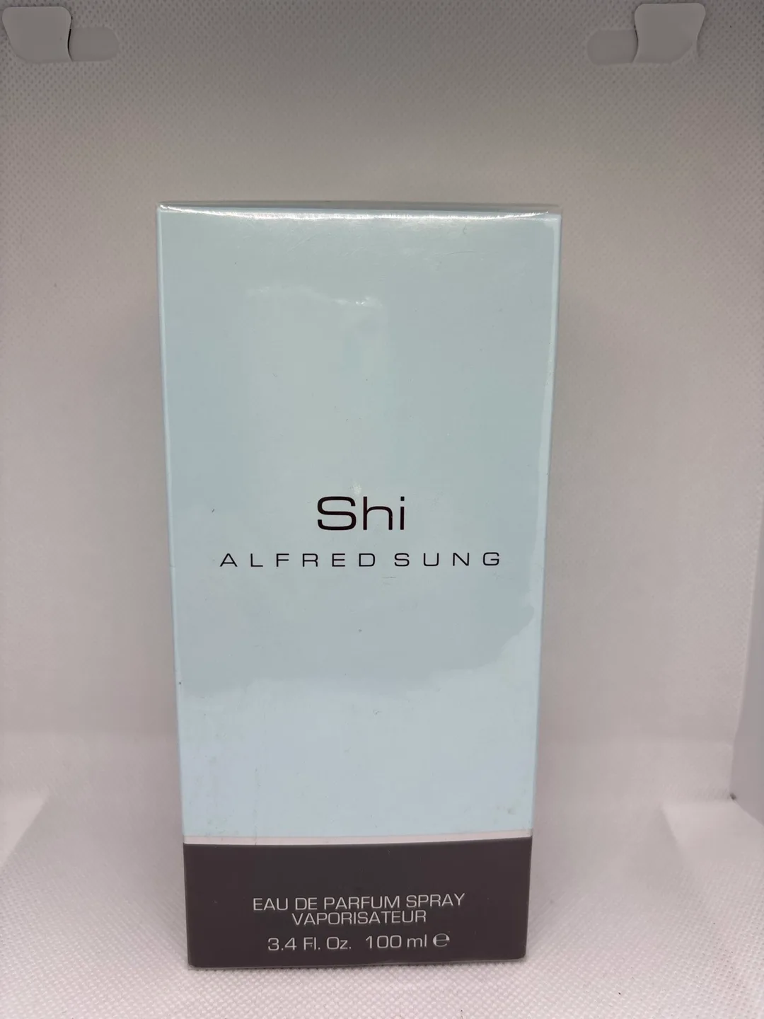 Alfred Sung Shi Eau De Parfum Spray thumbnail