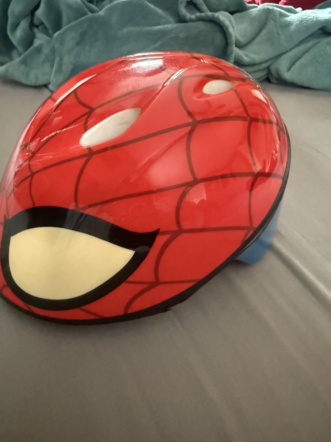 Spider-Man Helmet - photo 2