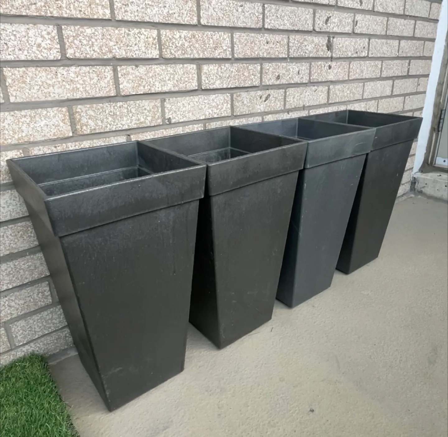 Tierra Verde Unbreakable Self Watering Planters $20 each thumbnail