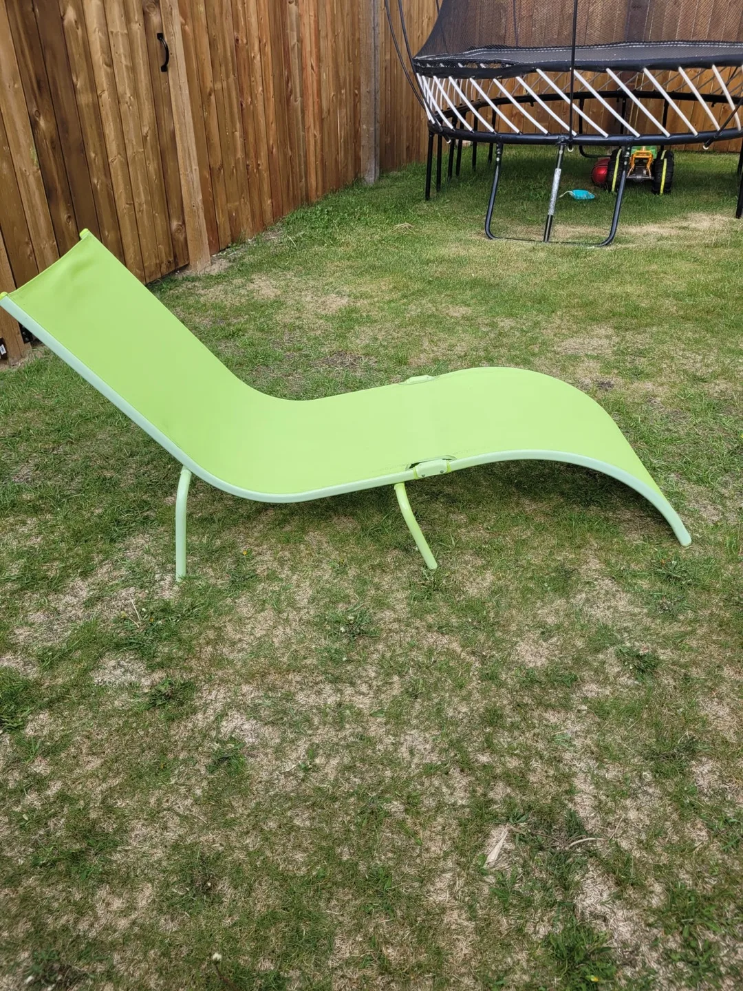 Green Outdoor Lounger brand new thumbnail