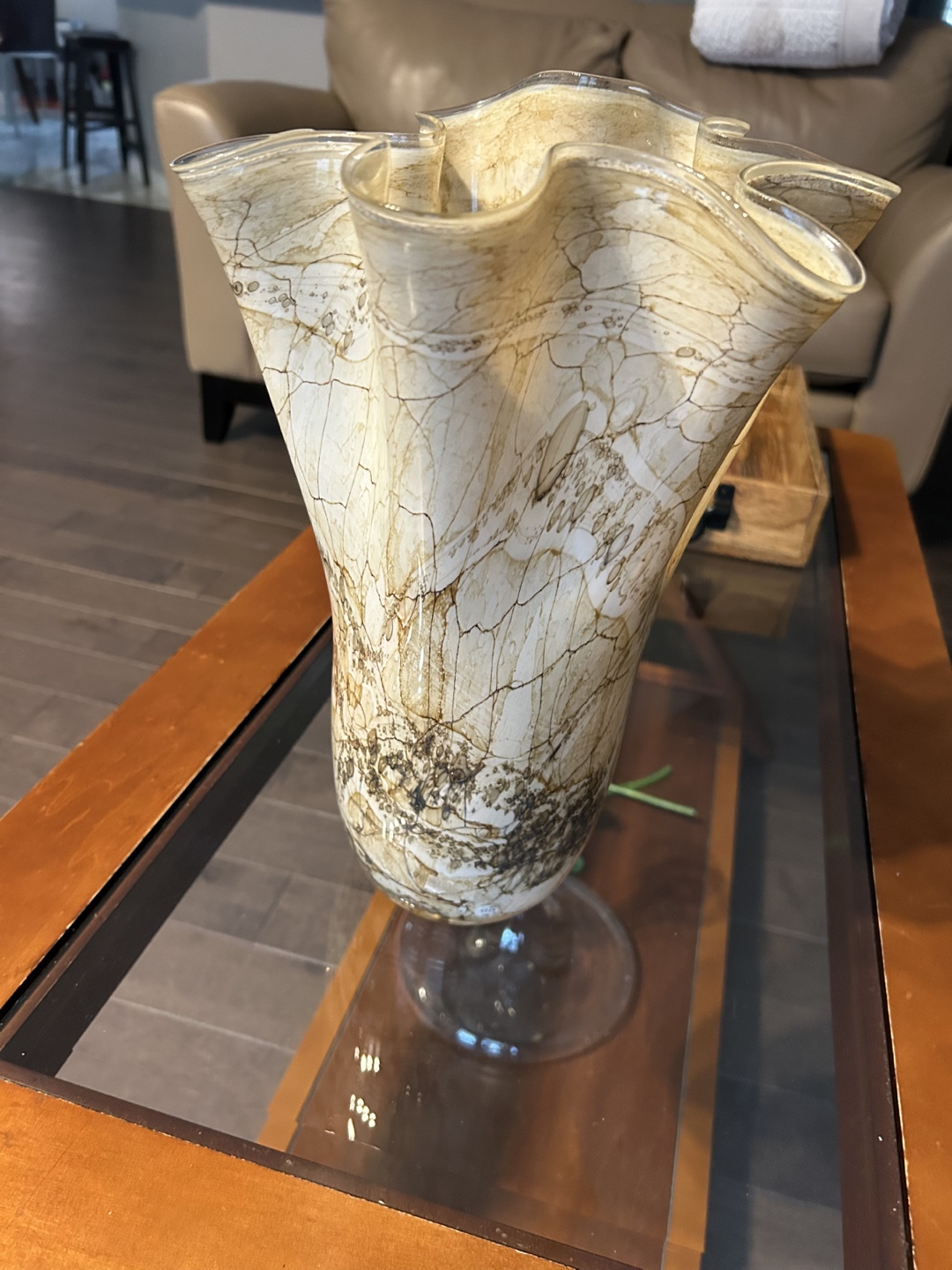 Unique Glass Vase with Marble Pattern - photo 4