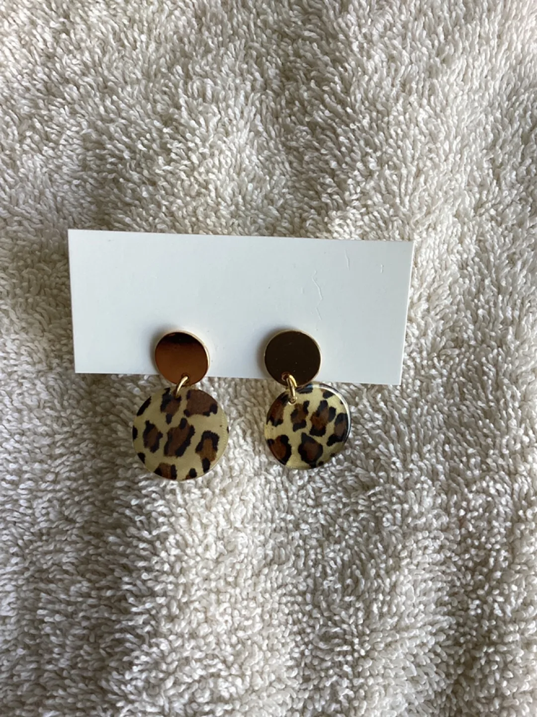 LEOPARD NECKLACE & EARRINGS SET image indicator(3)