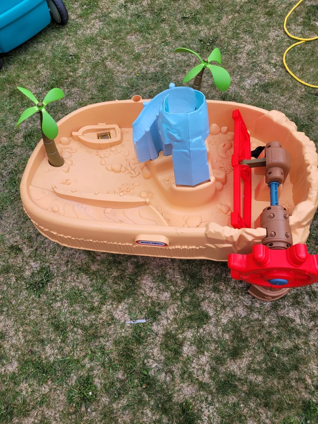 Little Tikes Water Table used once. thumbnail
