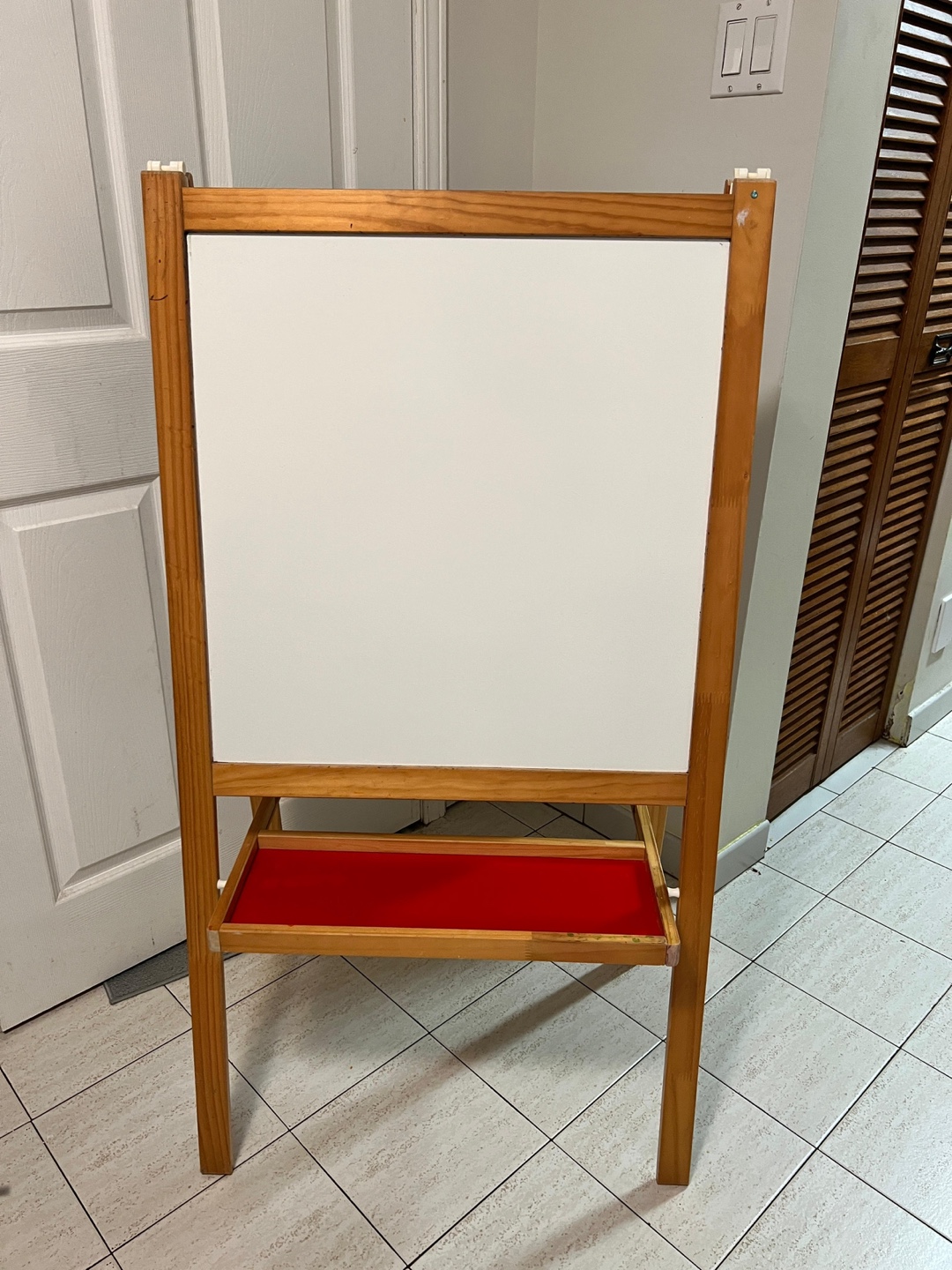 Wooden Easel with Chalkboard and Whiteboard