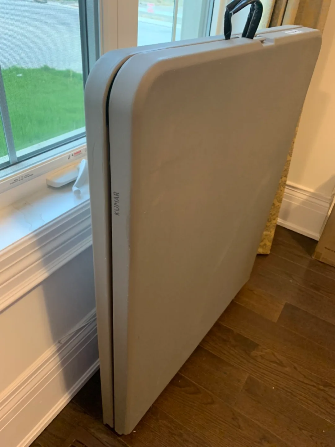 Folding Table for your easy move image indicator(3)