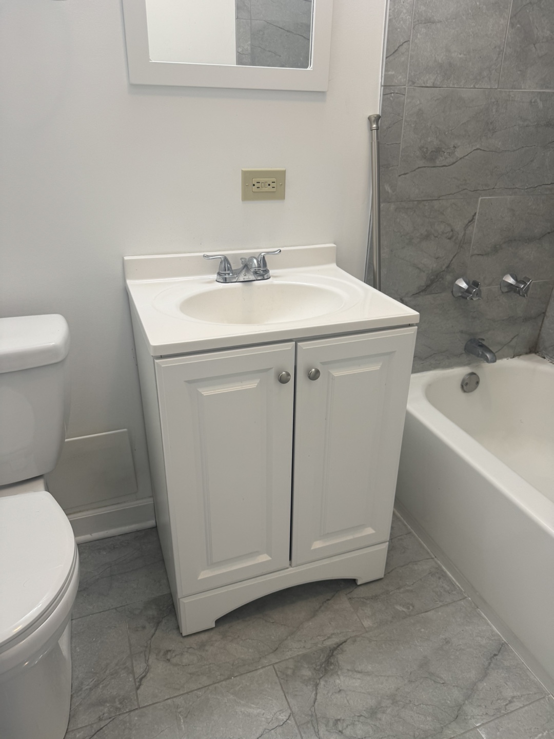 White Bathroom Vanity Sink