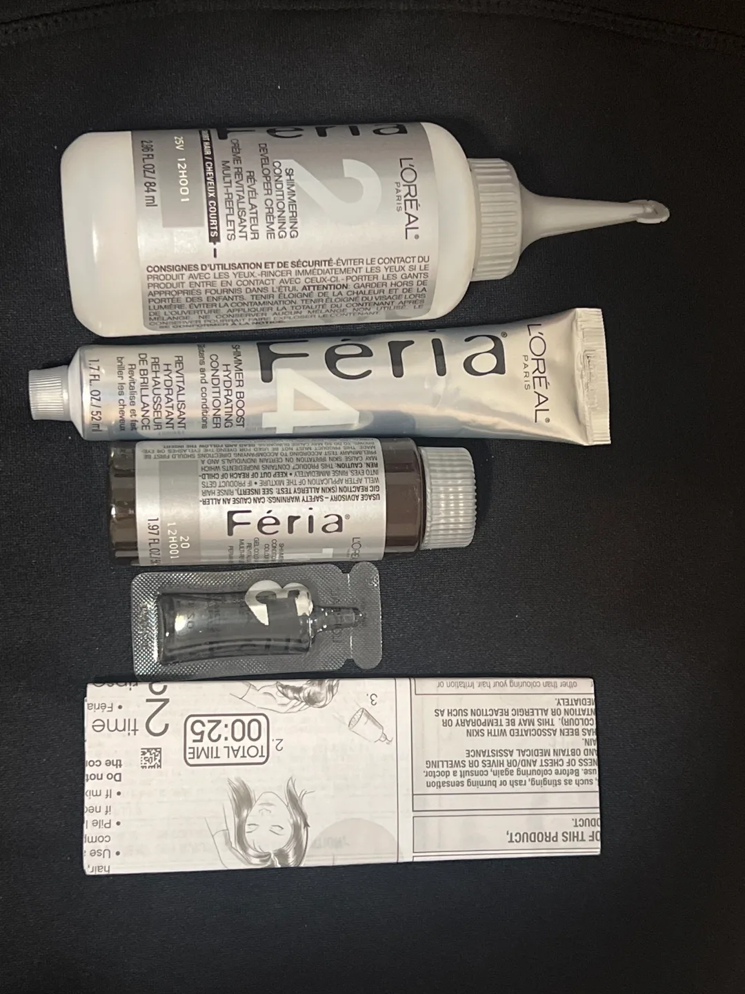 L'Oreal Feria Multi-Faceted Shimmering Colour Hair Dye image indicator(5)