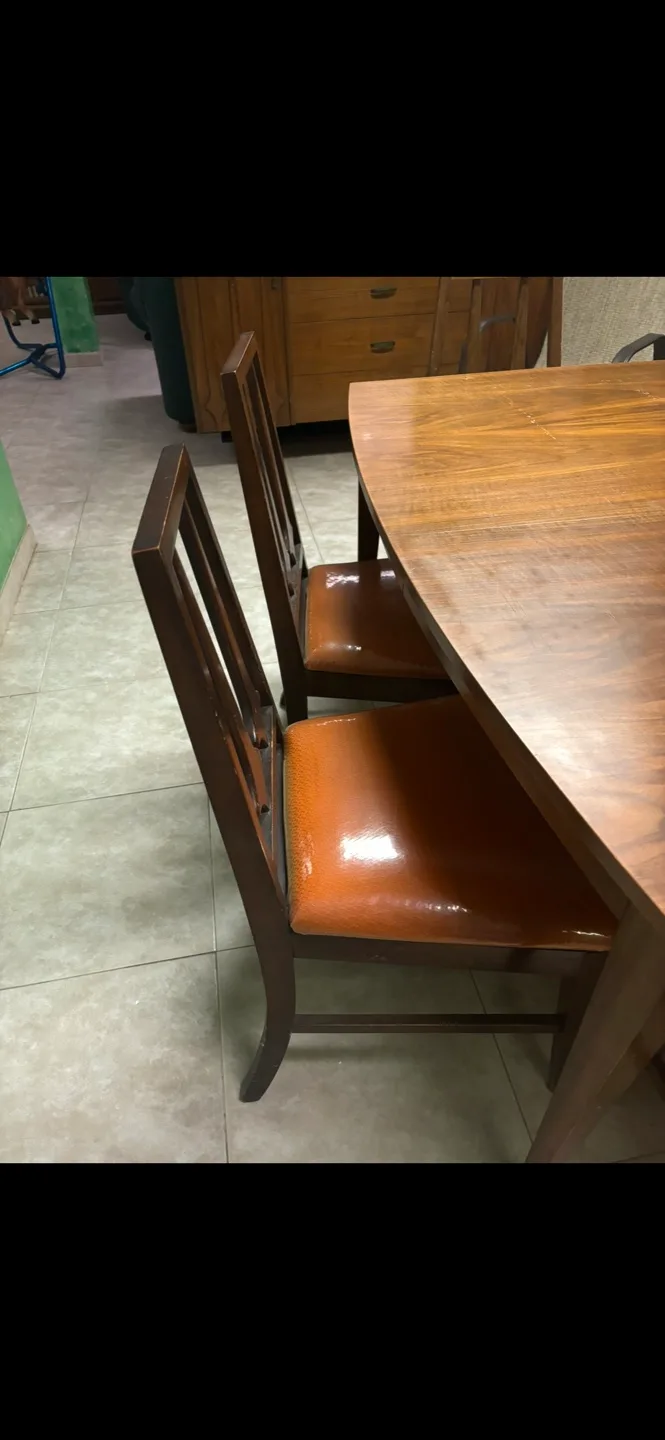 Mid-Century Modern Dining Set image indicator(4)