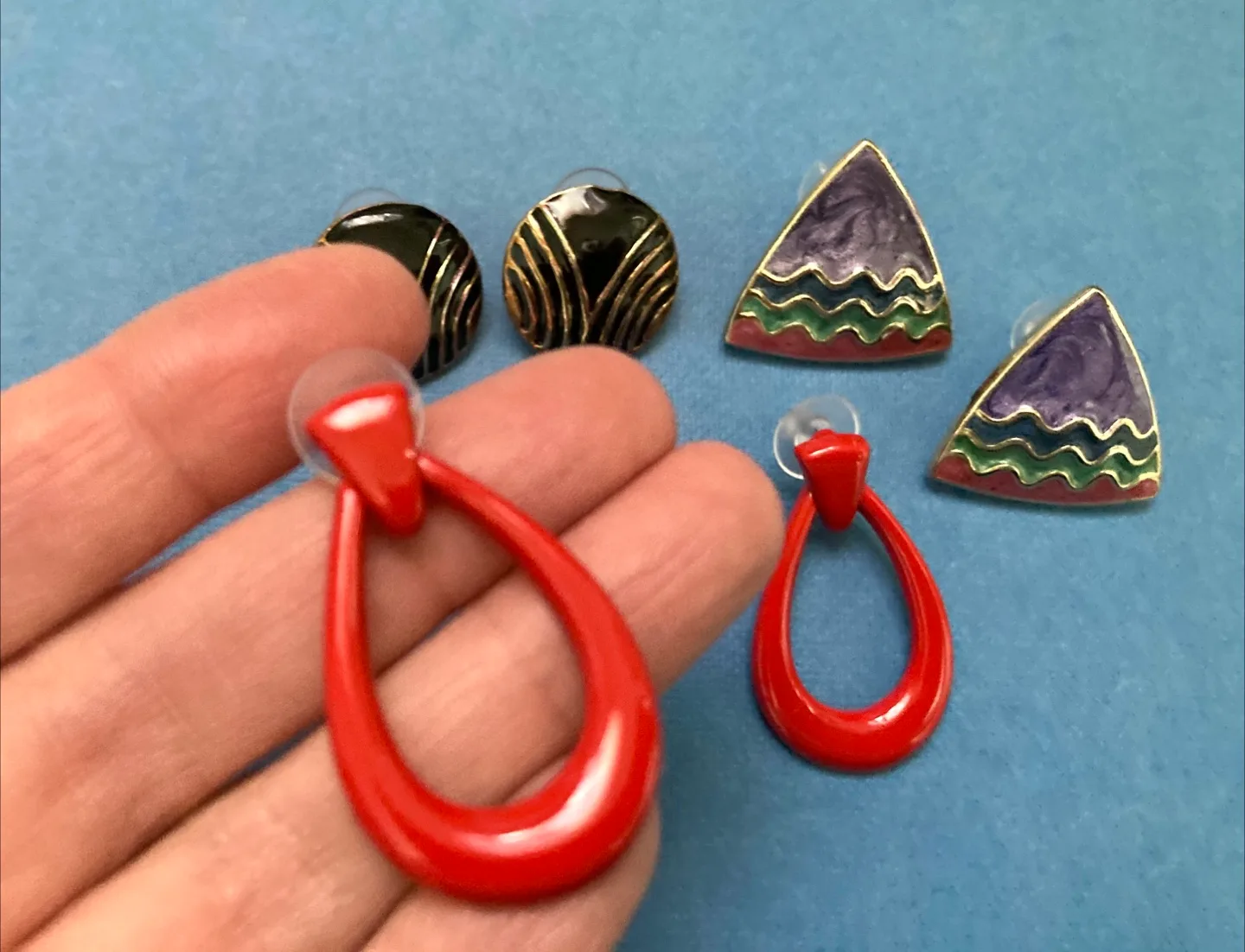 Vintage 1980s Enamel Earrings image indicator(3)