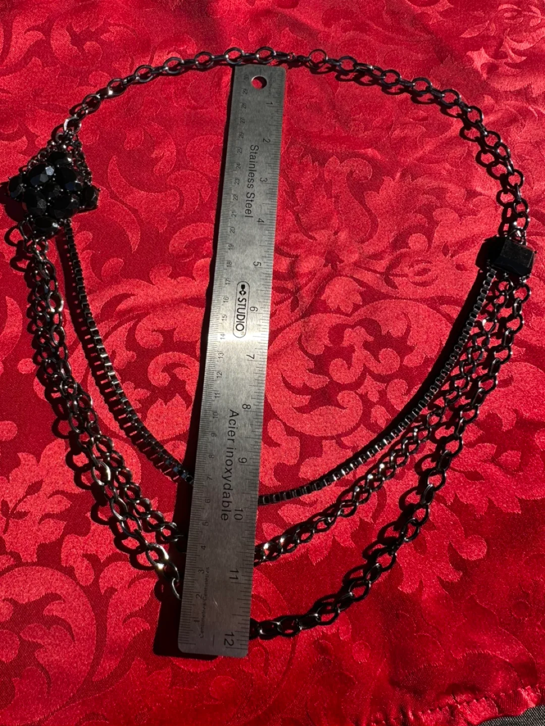 NWOT Stylish Chunky Black Stone Necklace image indicator(2)