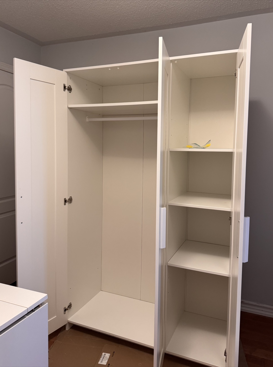 Ikea white wardrobe with mirror - photo 2