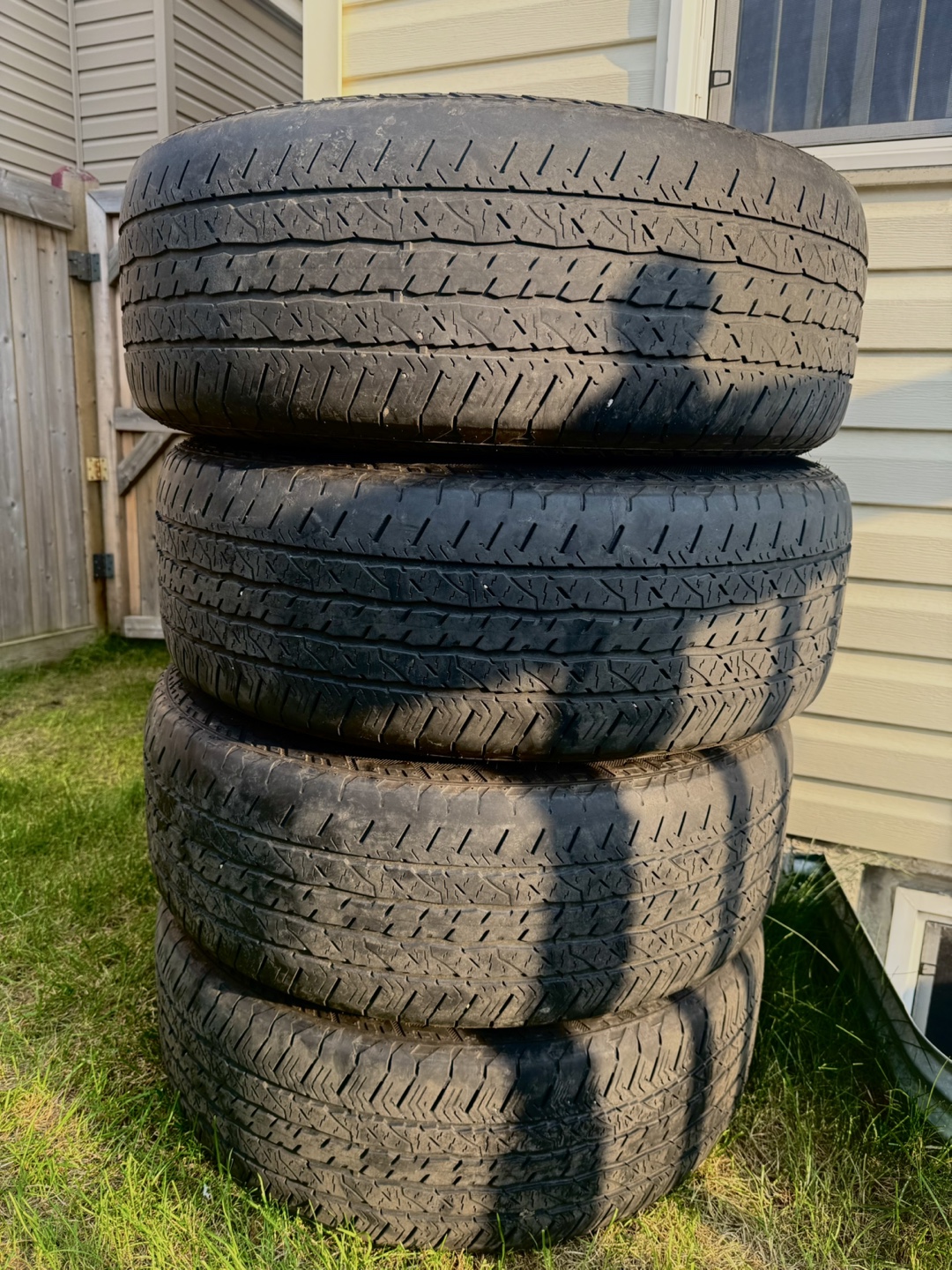 Set of Tires and Original ford Rims for Ford F150. 275/60R20 - photo 4