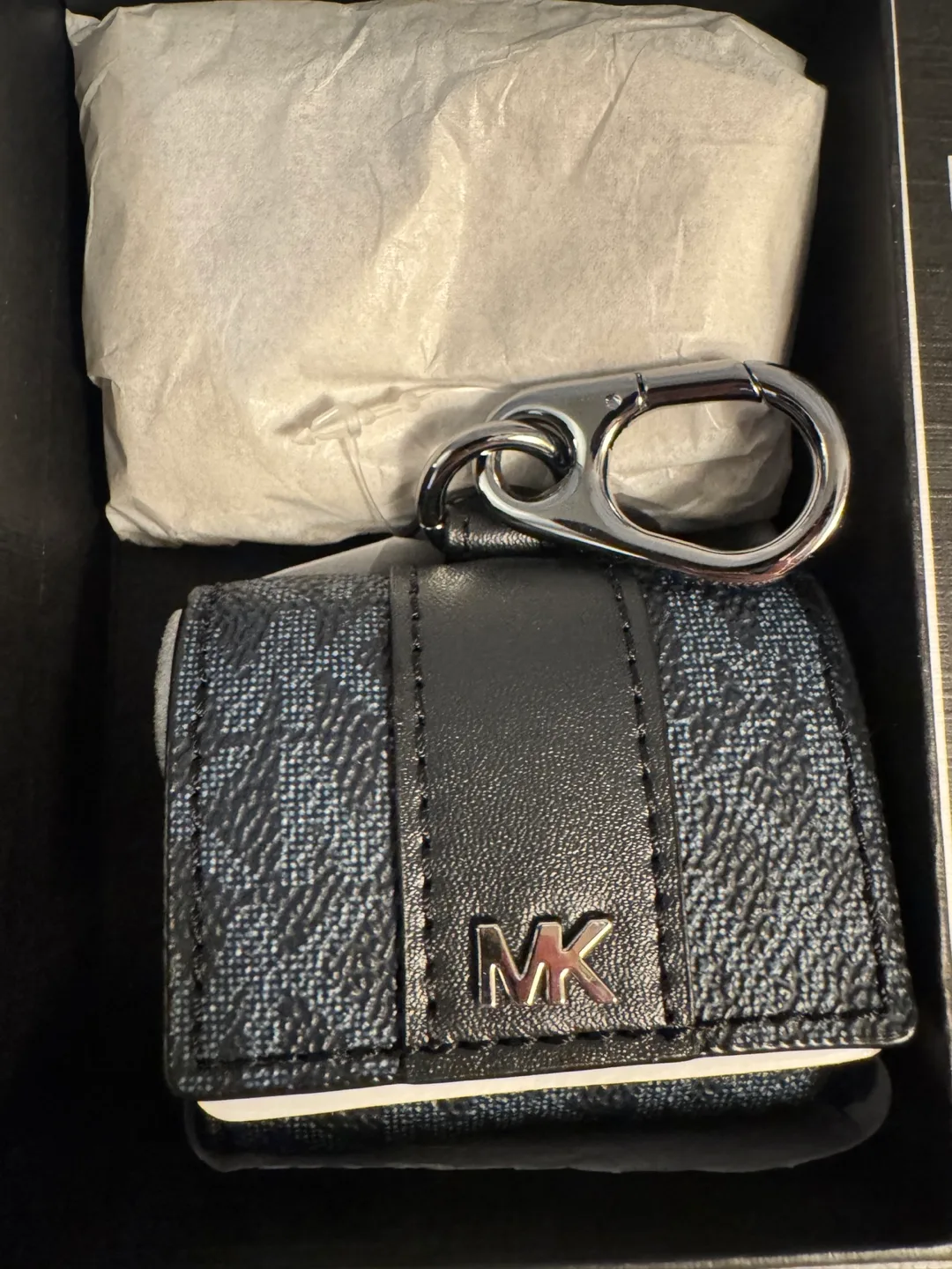 New Michael Kors Airpod Case - Blue image indicator(2)