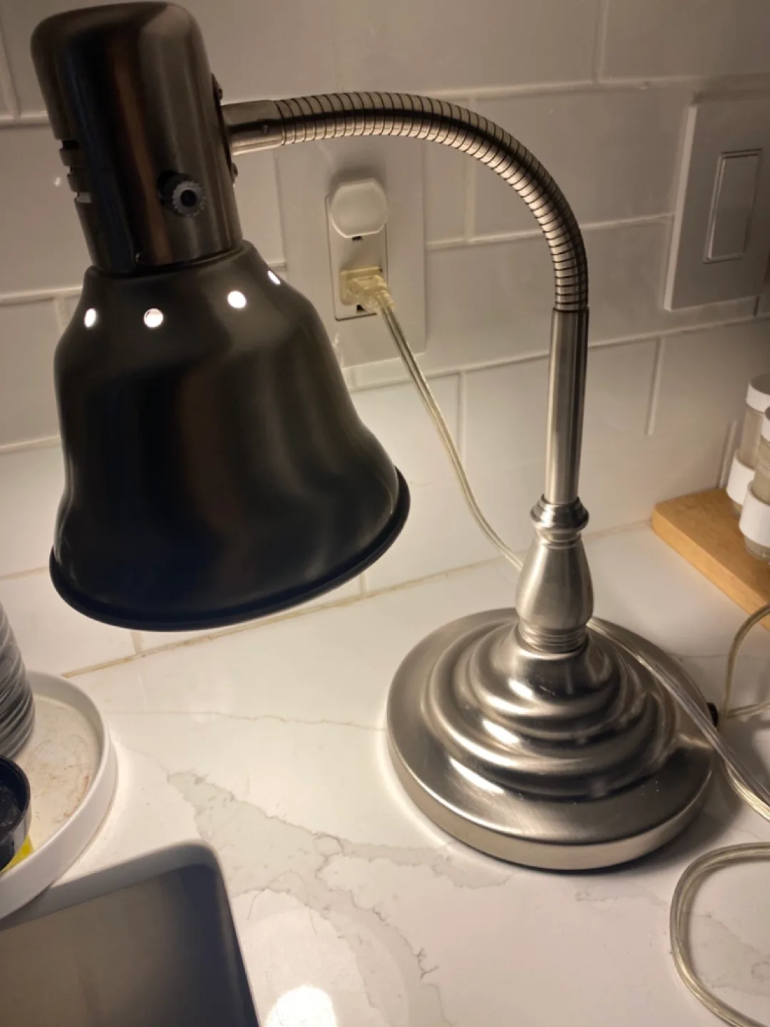 Silver Gooseneck Desk Lamp image indicator(3)