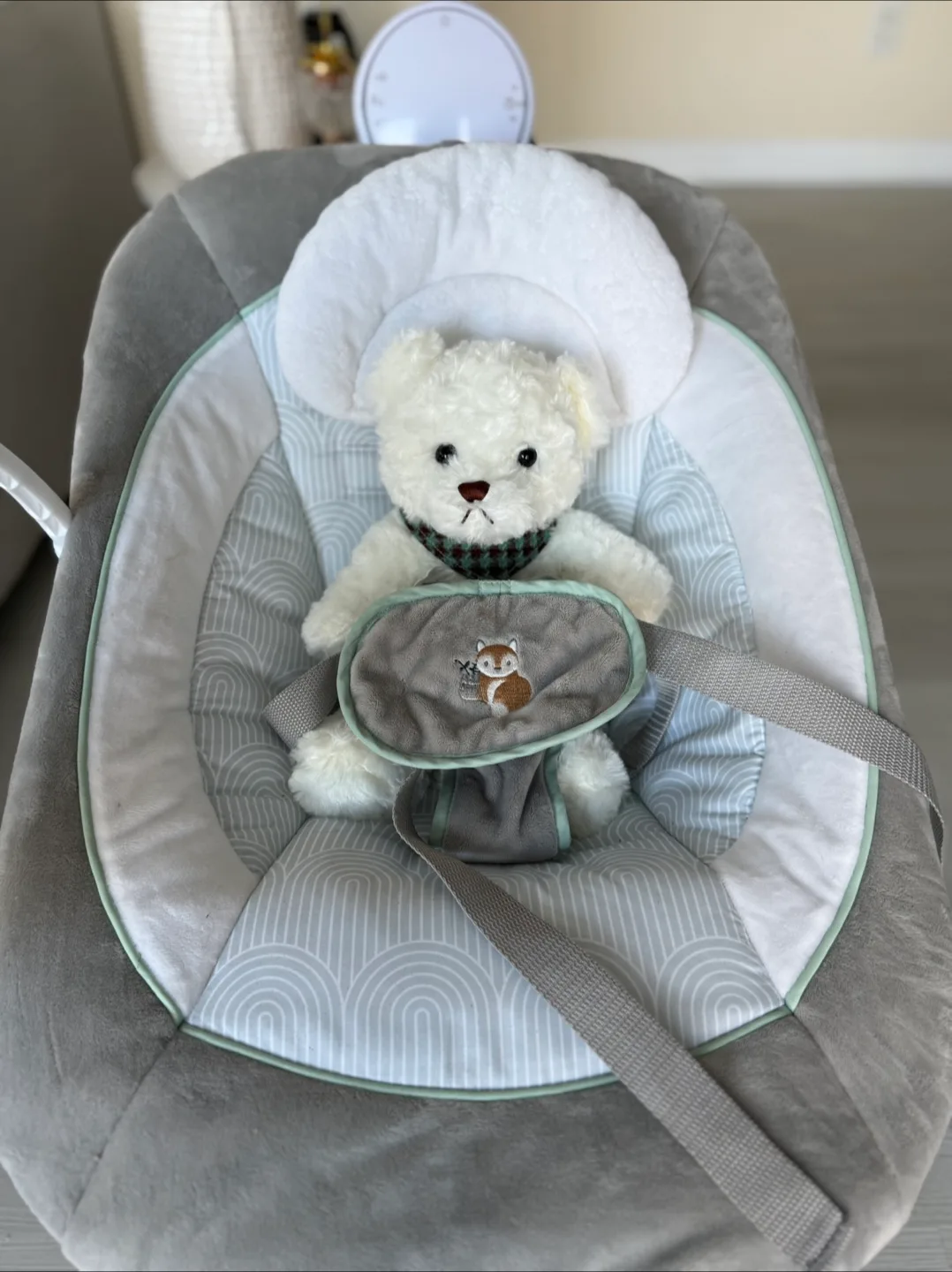 6- Speed Baby Swing with music/white noise , 0-9 Month thumbnail