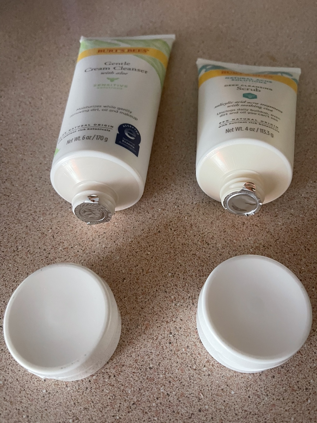 Burt's Bees Gentle Cream Cleanser & Deep Cleansing Scrub - photo 2