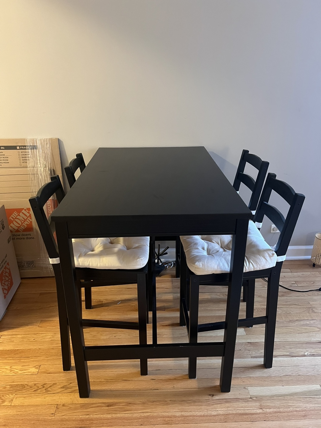 Kitchen table and chairs - photo 2
