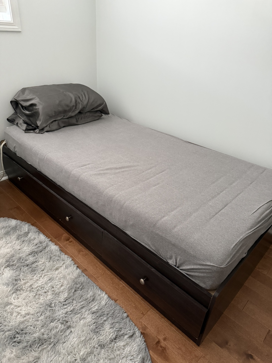 Twin Bed with Drawers - photo 2