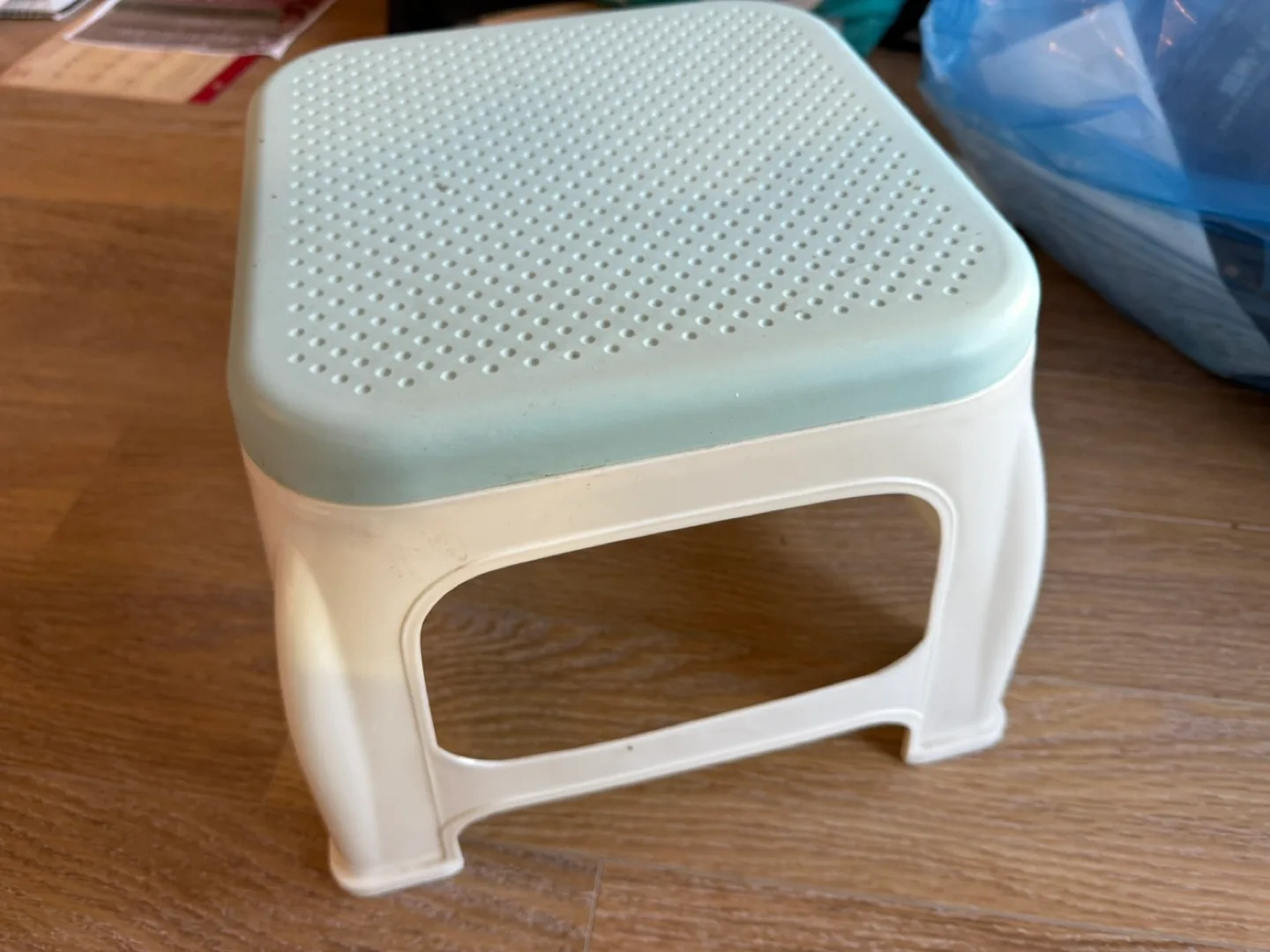 Step Stool thumbnail