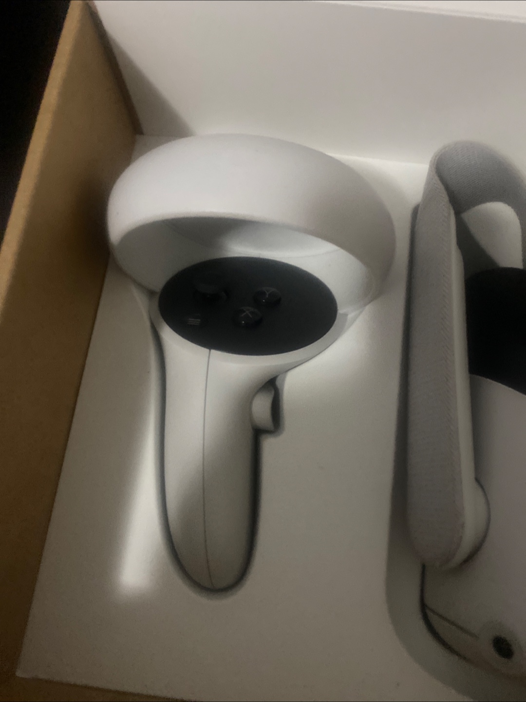 Oculus quest 2 - photo 2