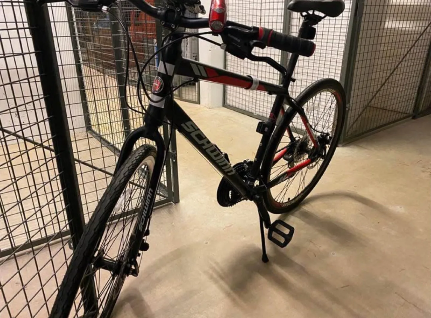 Schwinn Road Bike thumbnail