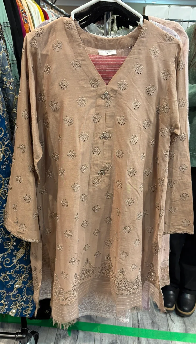 3 Piece Embroidered suit with matching pants thumbnail