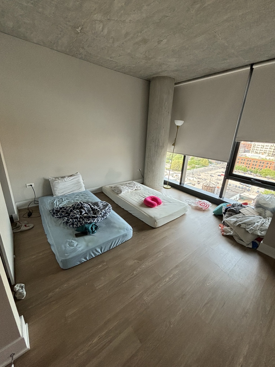 Twin bed  Mattresses