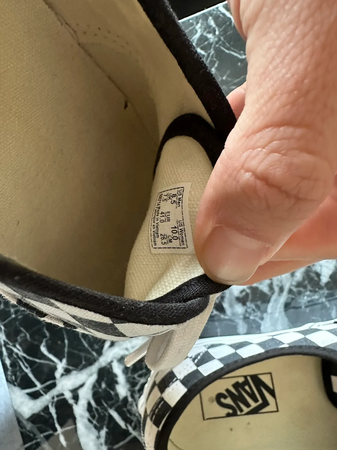 Vans Authentic checkerboard size 8.5 image indicator(7)