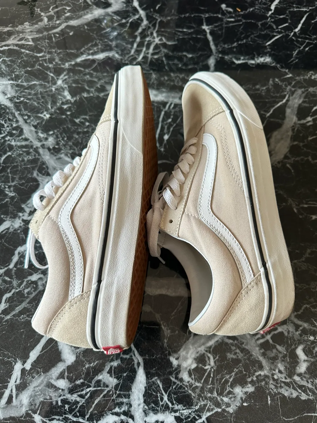 Vans Old Skool size 8 image indicator(3)