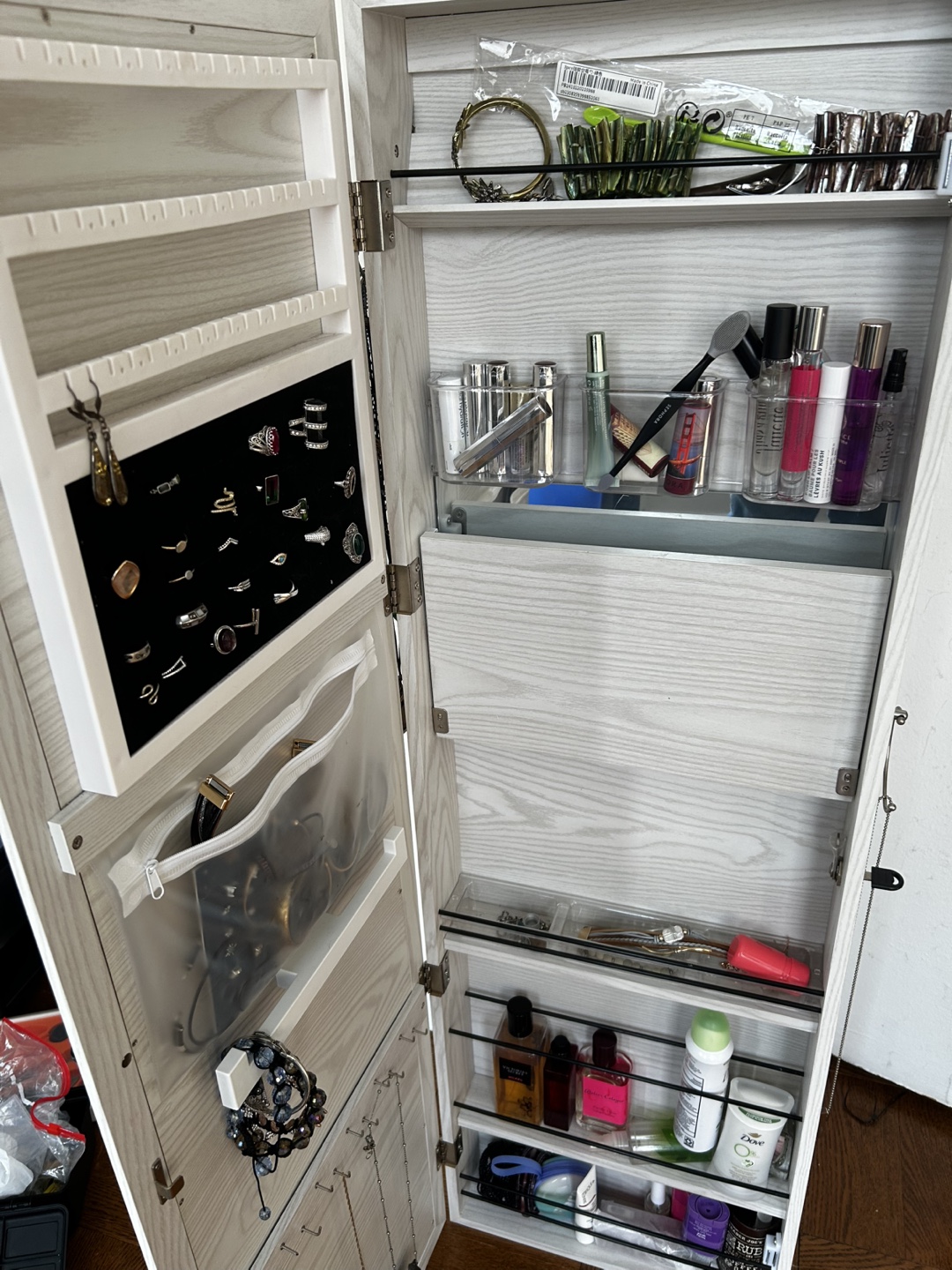 Wooden Jewelry Mirror Armoire - photo 4