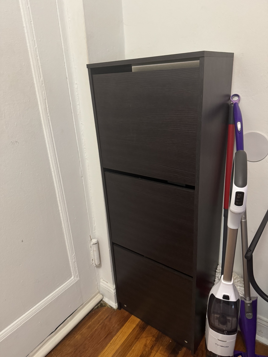 Storage Cabinet with Foldable Shelves - photo 2