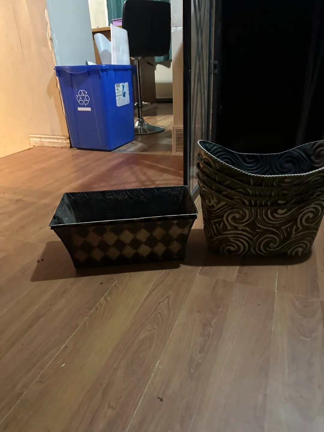Decorative Planter Pots thumbnail