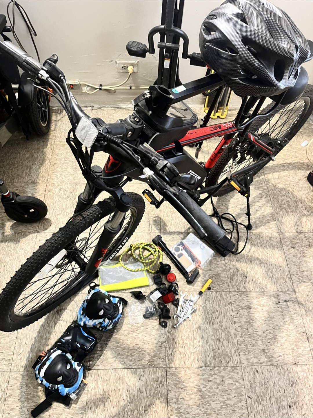 Totem Electric Mountain Bike with Accessories - photo 3
